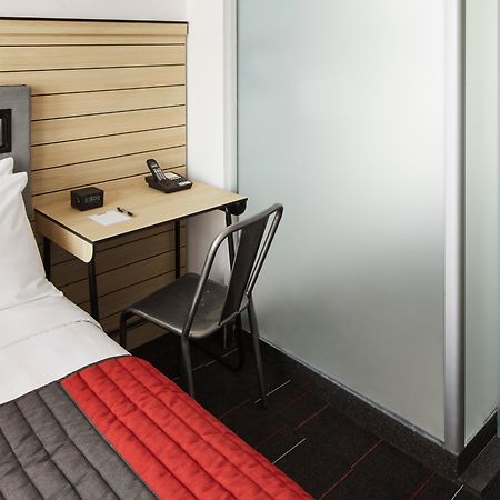 Pod Times Square Hotel New York Exterior photo