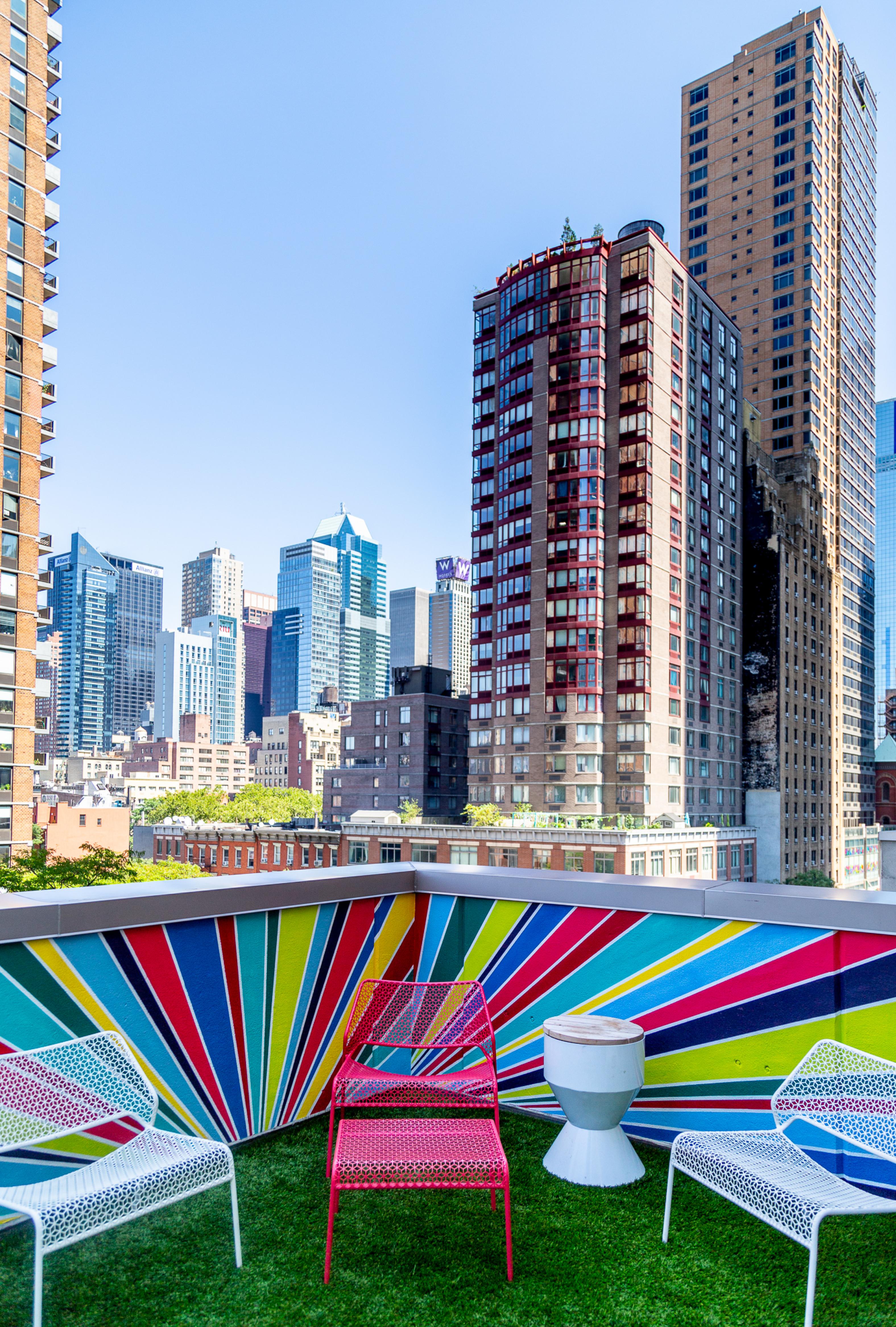 Pod Times Square Hotel New York Exterior photo