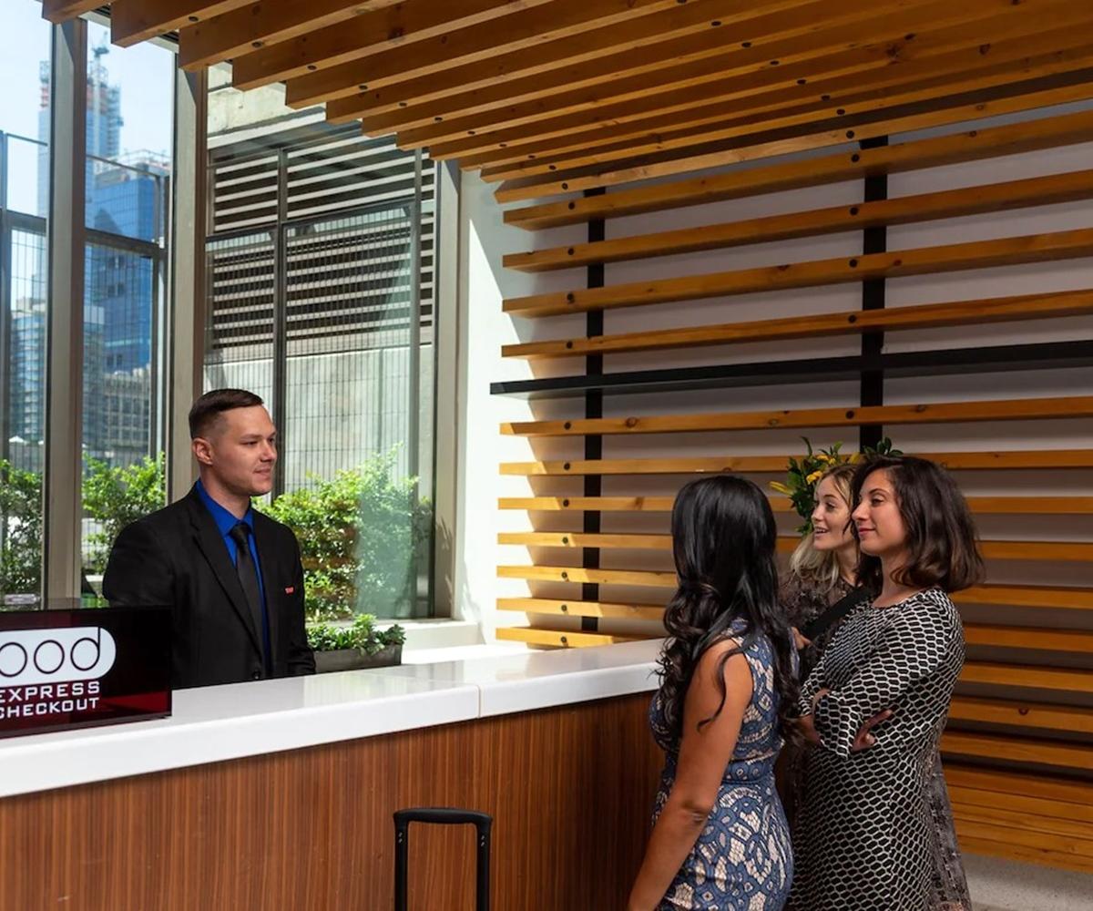 Pod Times Square Hotel New York Exterior photo